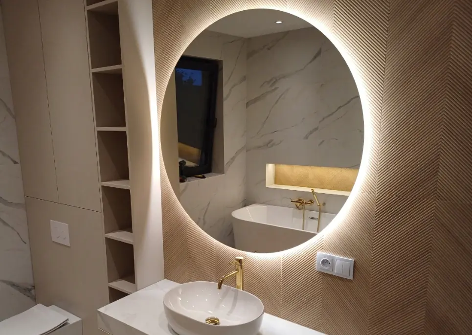 Lustra podświetlane LED