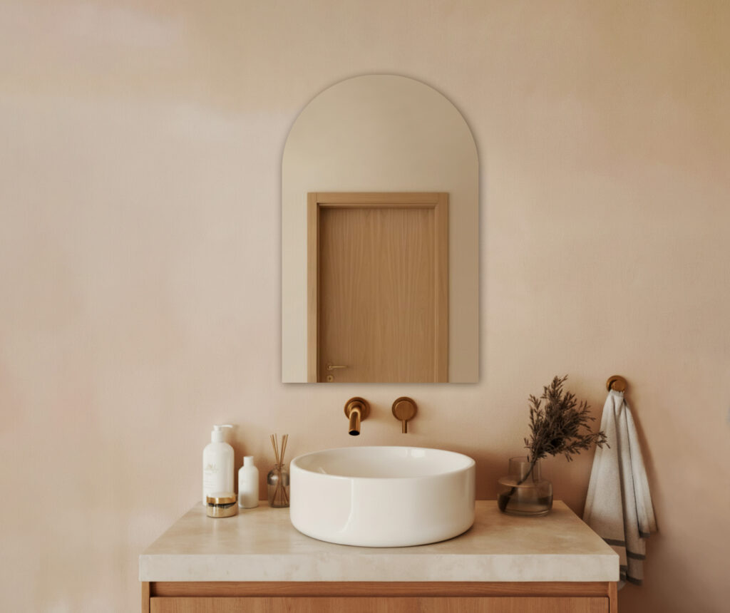 Lustro JAN - Półowalne srebrne bez oświetlenia