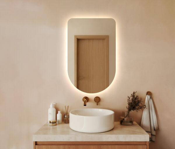 Lustro LED IZMAEL - Półowalne z zaokrąglonymi rogami, ścięcie na górze